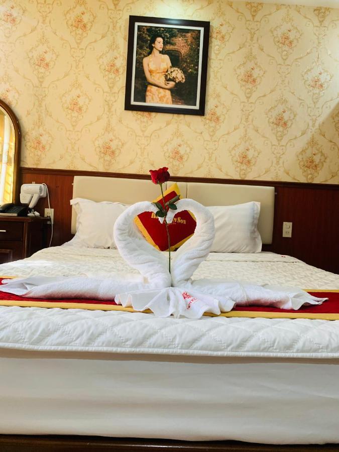 Khach San Nam Son Hotel Dong Khe ภายนอก รูปภาพ