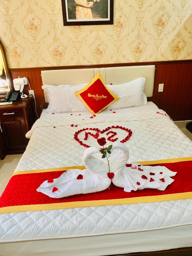 Khach San Nam Son Hotel Dong Khe ภายนอก รูปภาพ